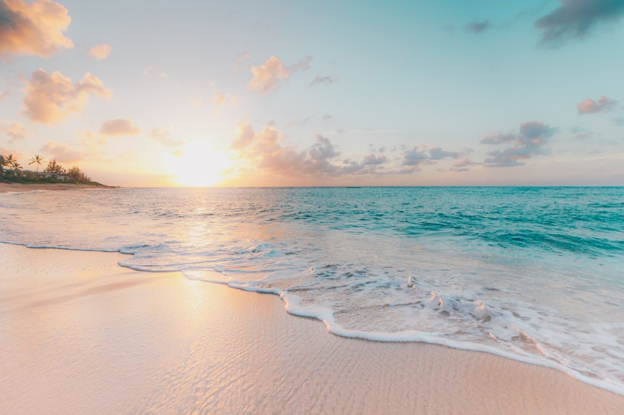 Best Coastal Hotels For Quiet Summer Weekends